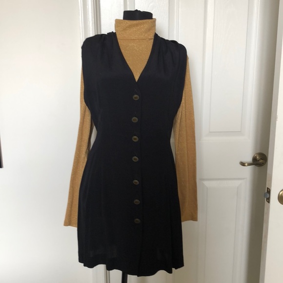 Backless Dress (turtleneck not included) - Picture 3 of 8